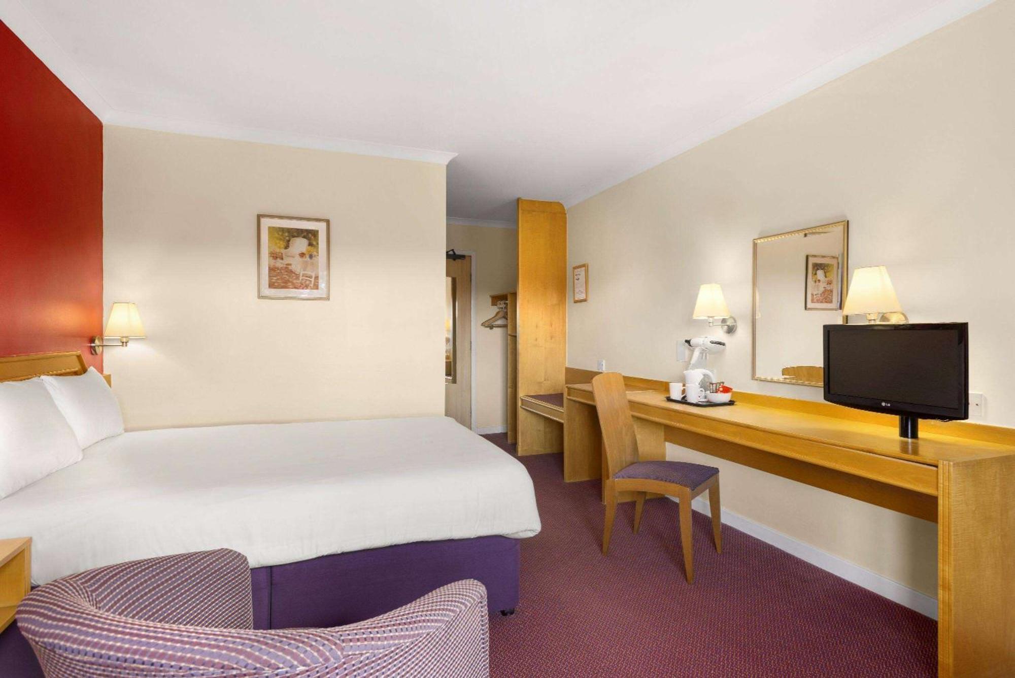 Days Inn Hamilton Zewnętrze zdjęcie